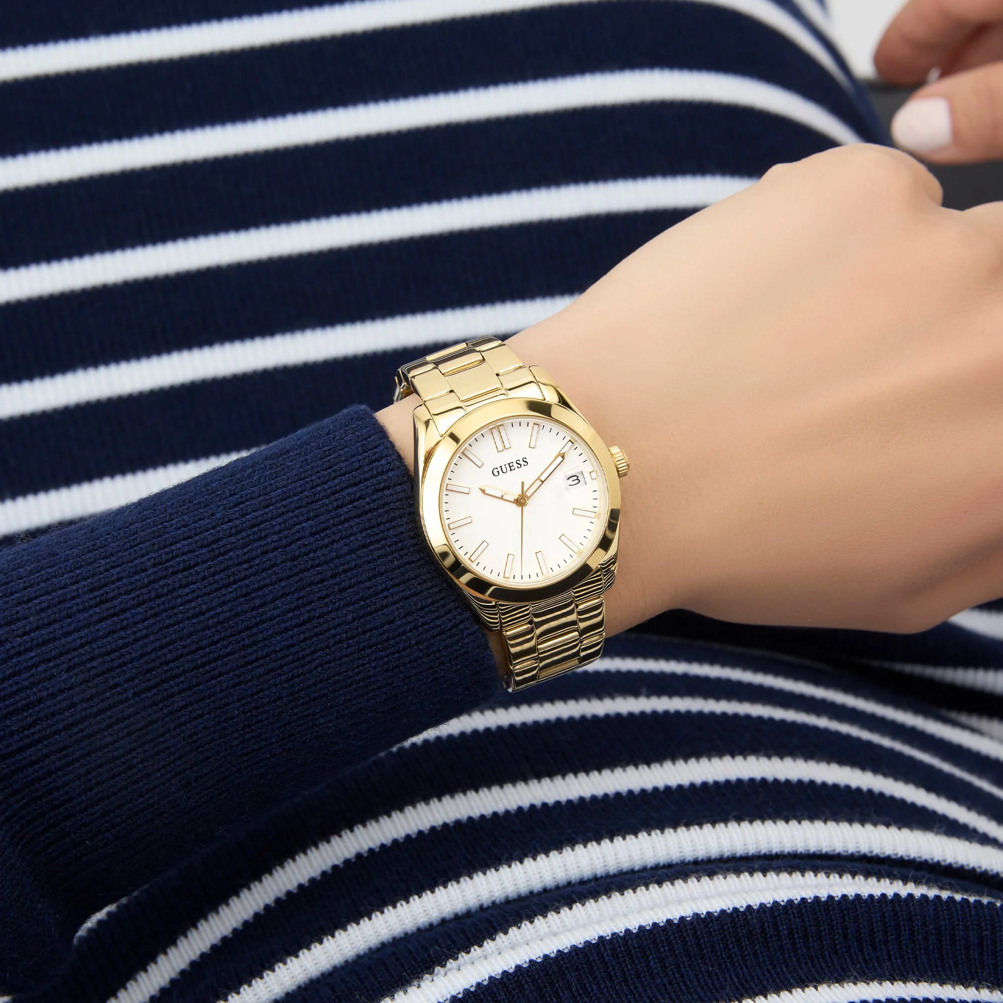 Guess Alice Quartz Women's 32mm Watch GW0934L2 - Image 2