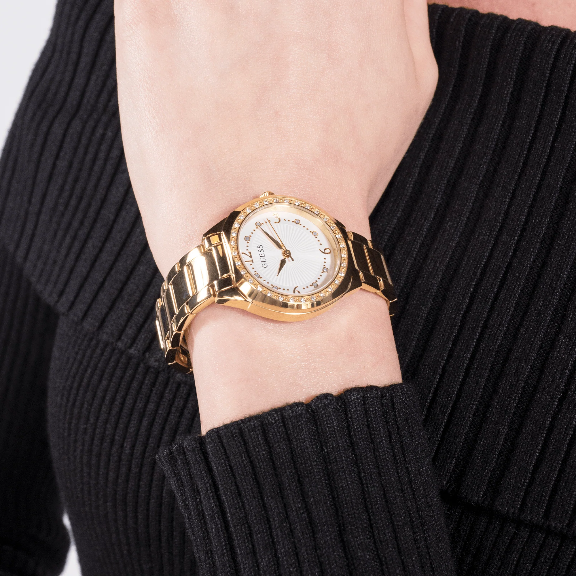 Guess Women's 30mm Gold PVD Quartz Watch GW0767L2 - Image 2