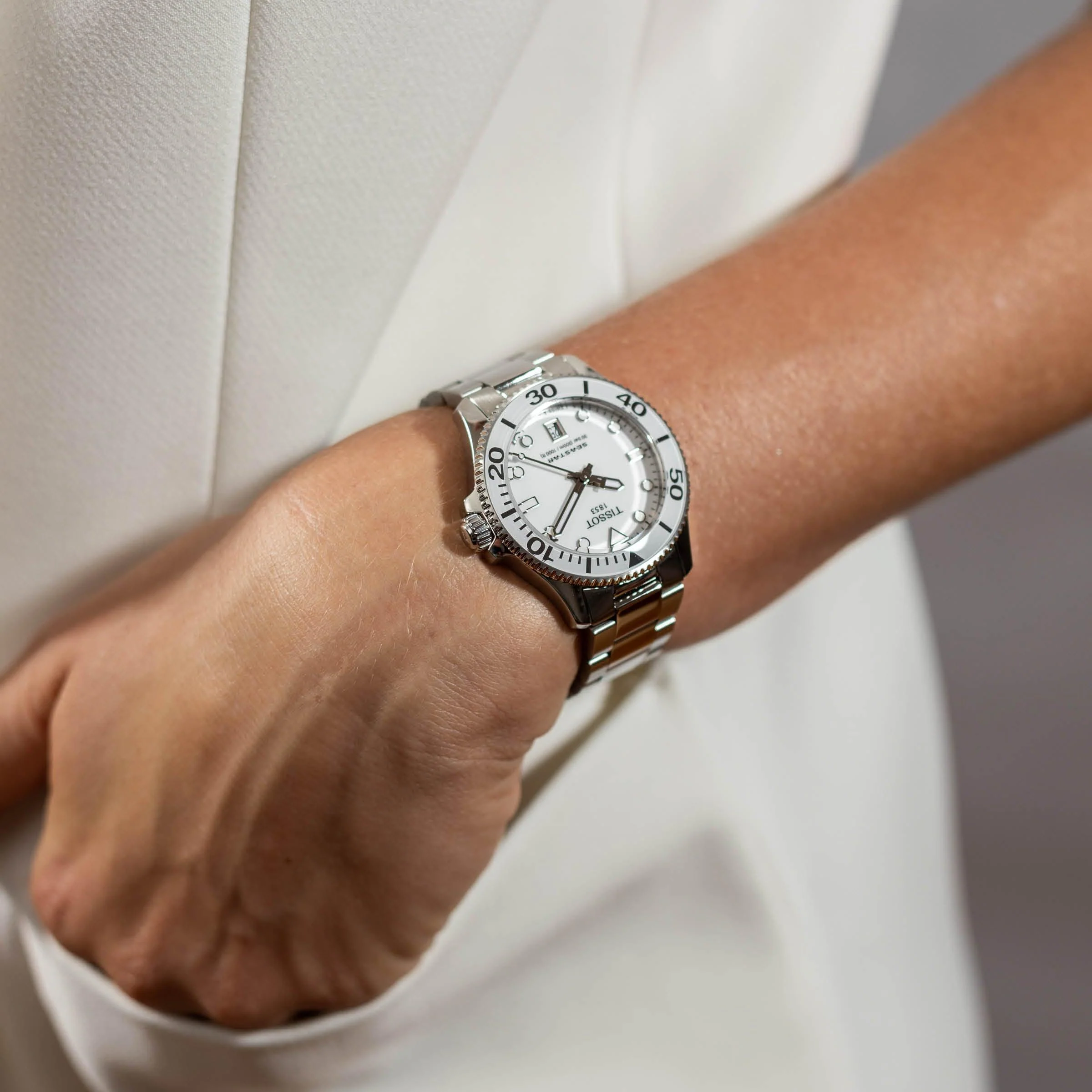 Tissot T-Sport Seastar Women's 36mm Stainless Steel Quartz Watch T120.210.11.011.00 - Image 4