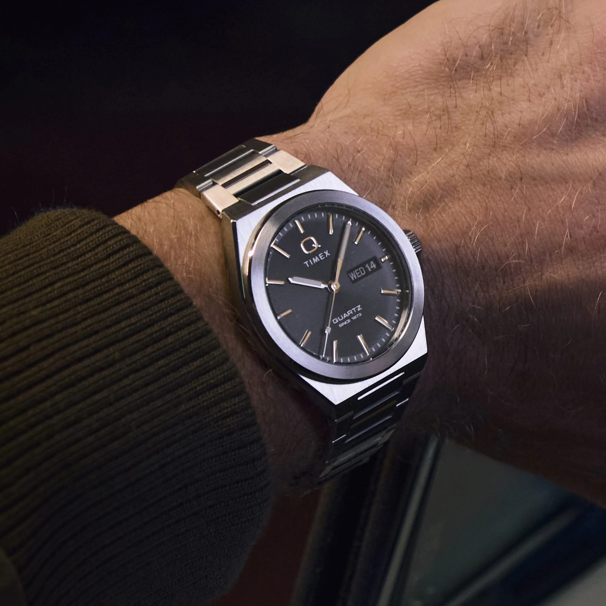 Timex Q Quartz 39mm Watch TW2Y25000 - Image 2