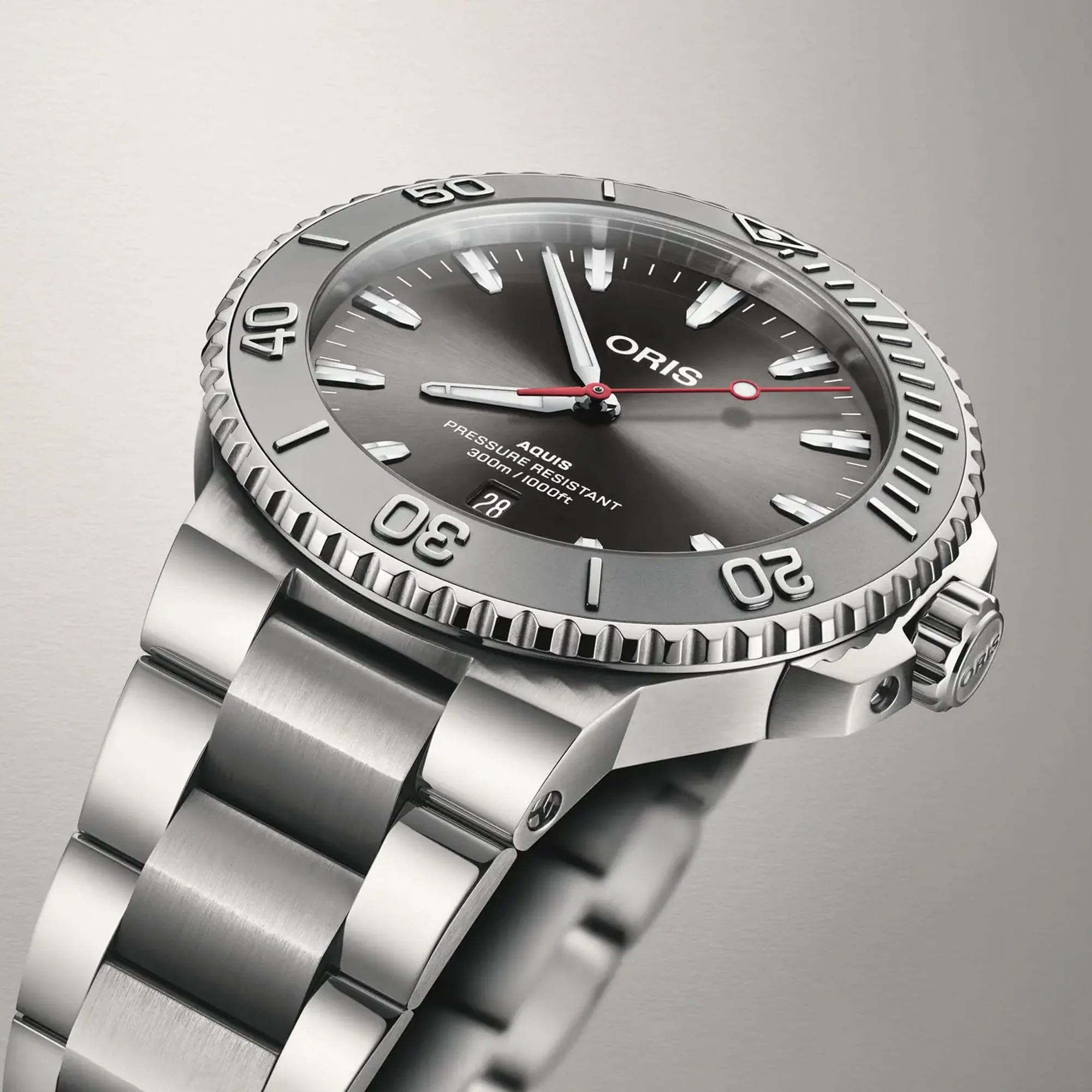 Oris Aquis Automatic Men's 43.50mm Watch 01 733 7789 4153-PEB - Image 2