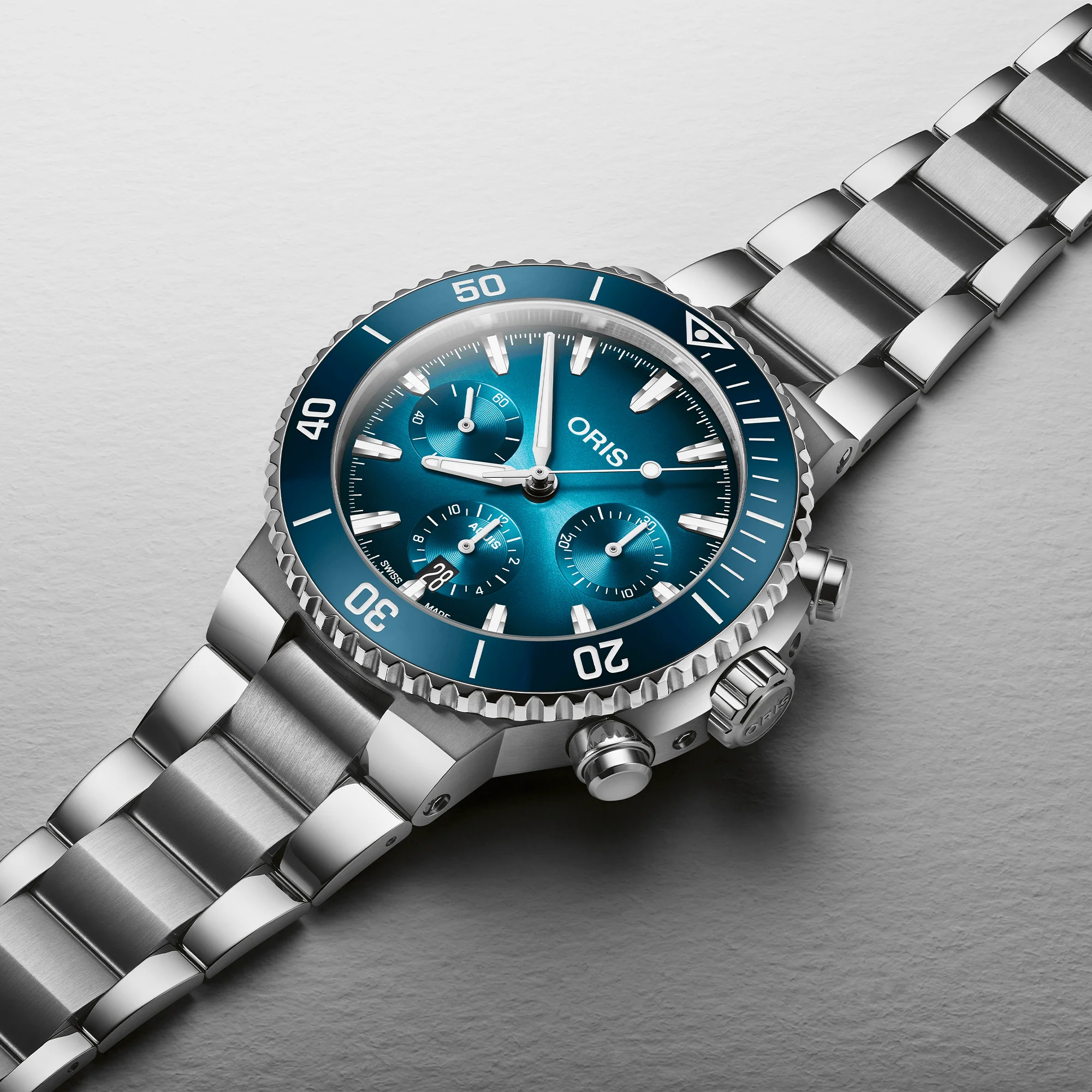 Oris Aquis Men's 43.50mm Stainless Steel Automatic Chronograph Watch 771 7793 4155MB - Image 3