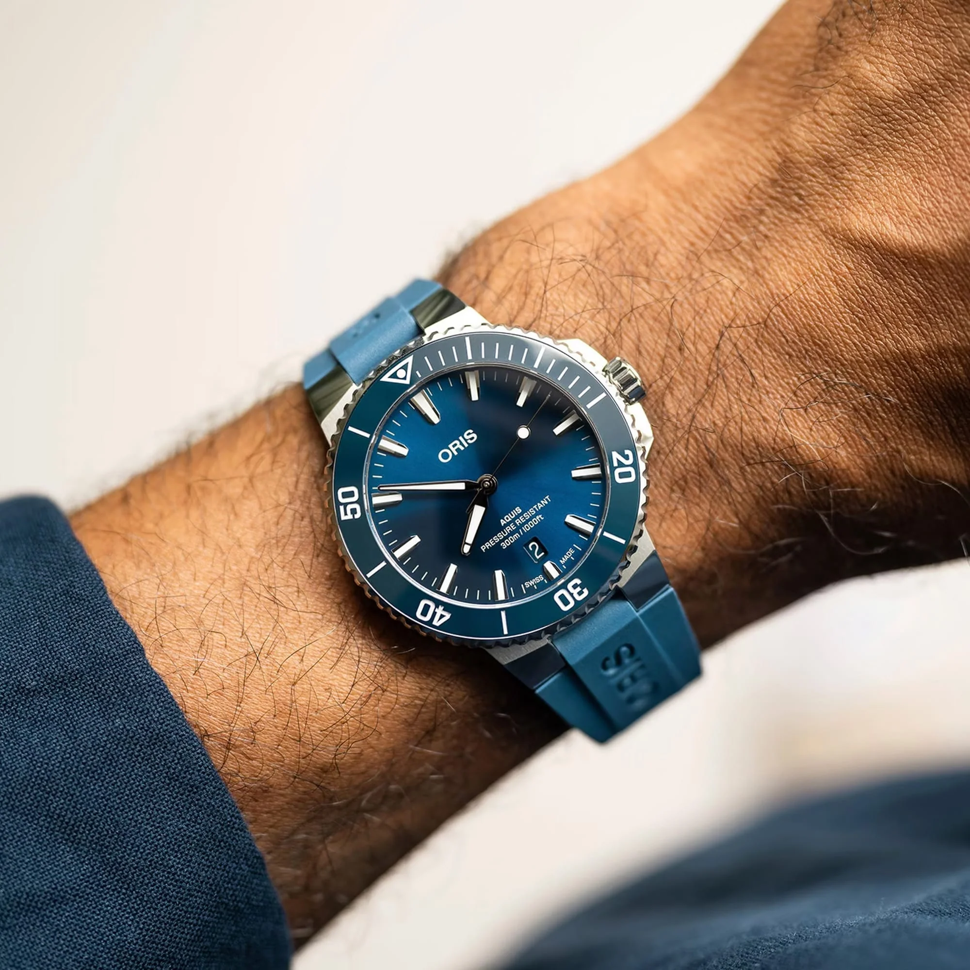 Oris Diver Automatic Men's 41.50mm Watch 733 7787 4135RS - Image 2
