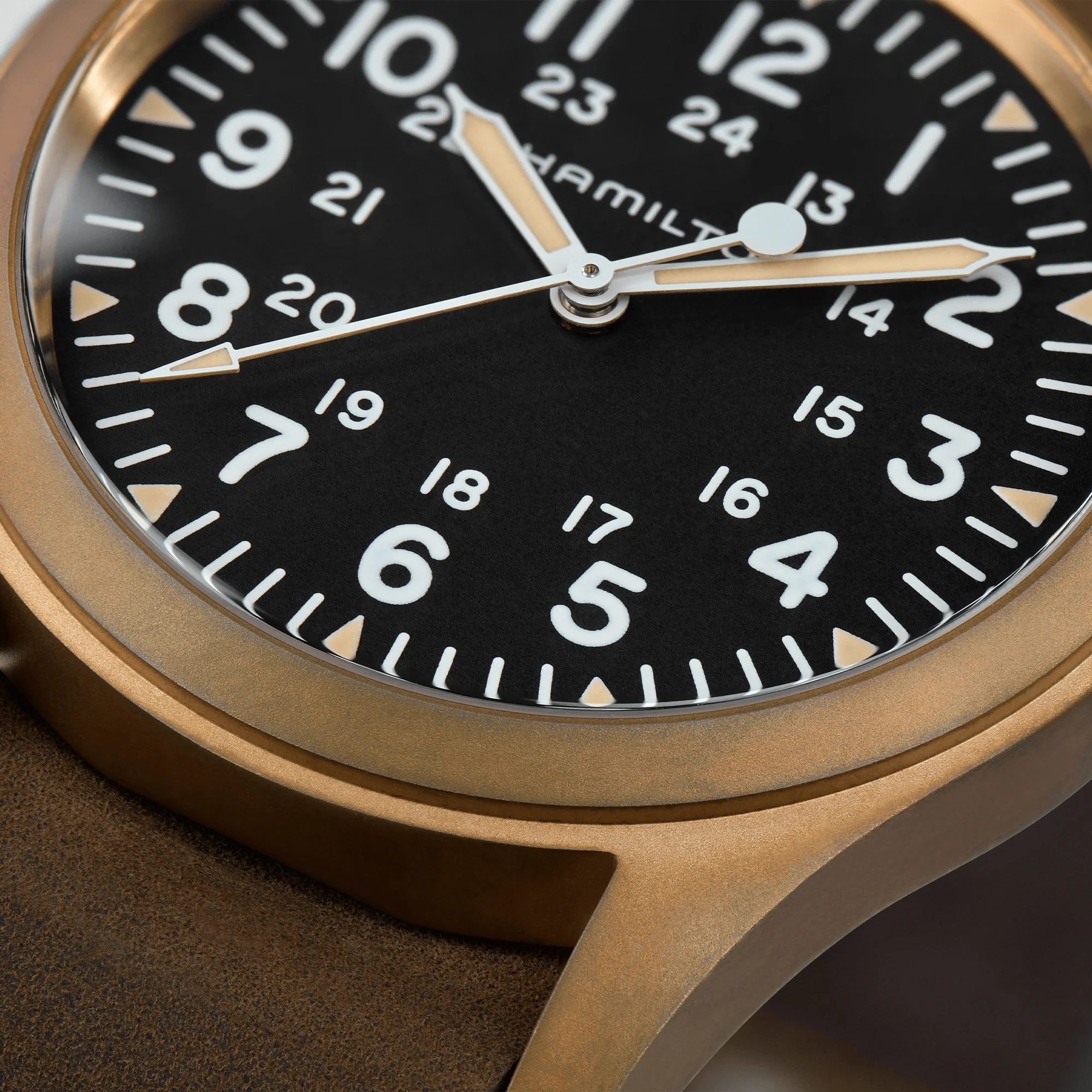 Hamilton Khaki Field Unisex 38mm Manual Wind Watch H69459530 - Image 9