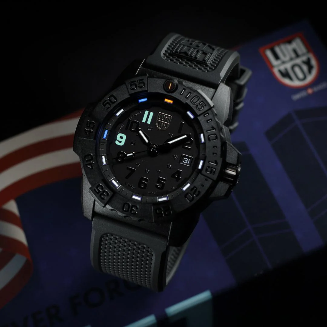 Luminox Men's Black PVD Quartz Sport Watch Black Dial - Image 4