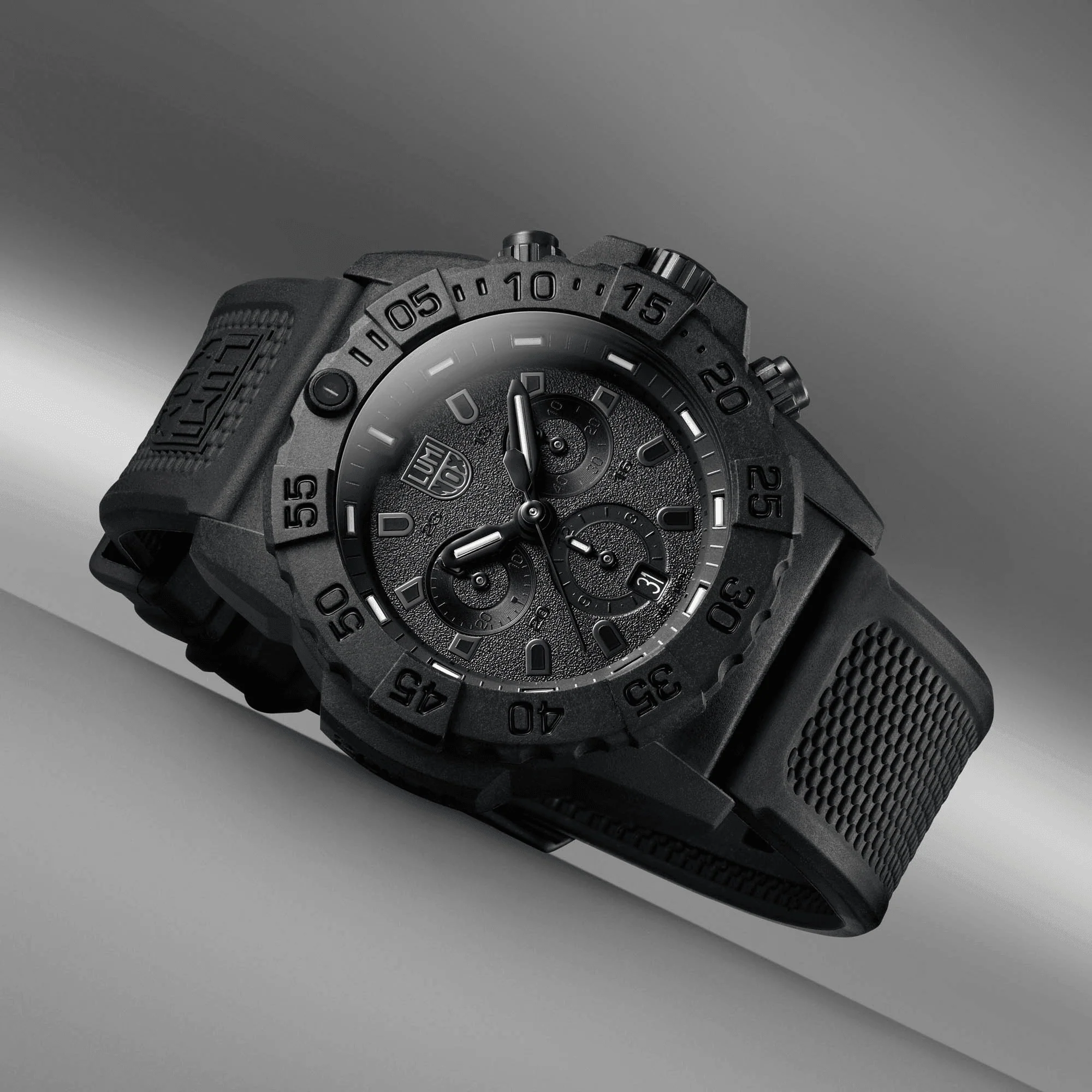 Luminox Men's 45mm Black PVD Quartz Chronograph Watch XS.3581.BO - Image 4