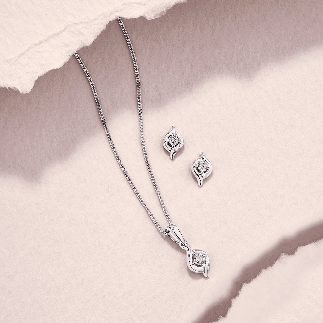 I Treasure® Diamond and Sterling Silver Twist Pendant TDW 0.080ct - Image 2