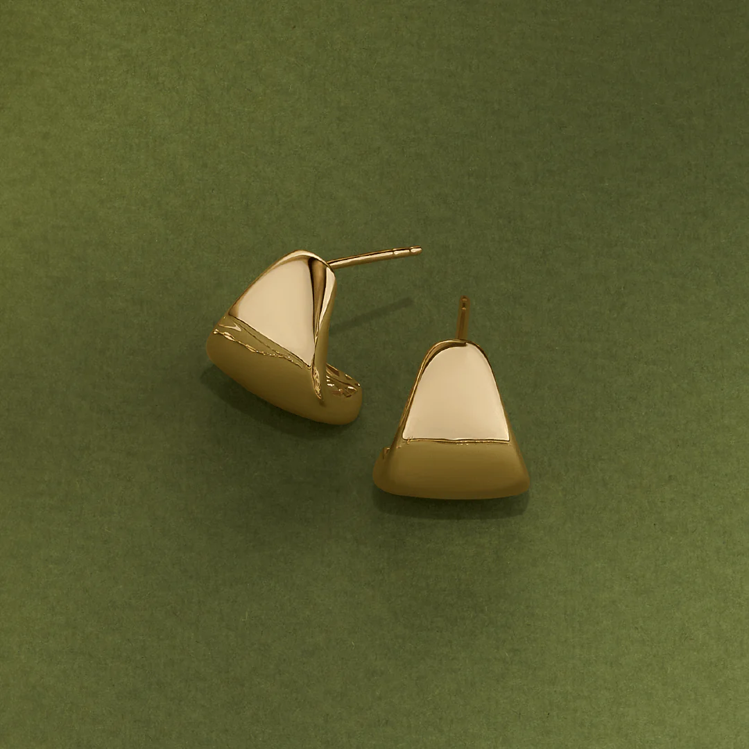Graduated Half Hoop Earrings in 9ct Yellow Gold - Image 3