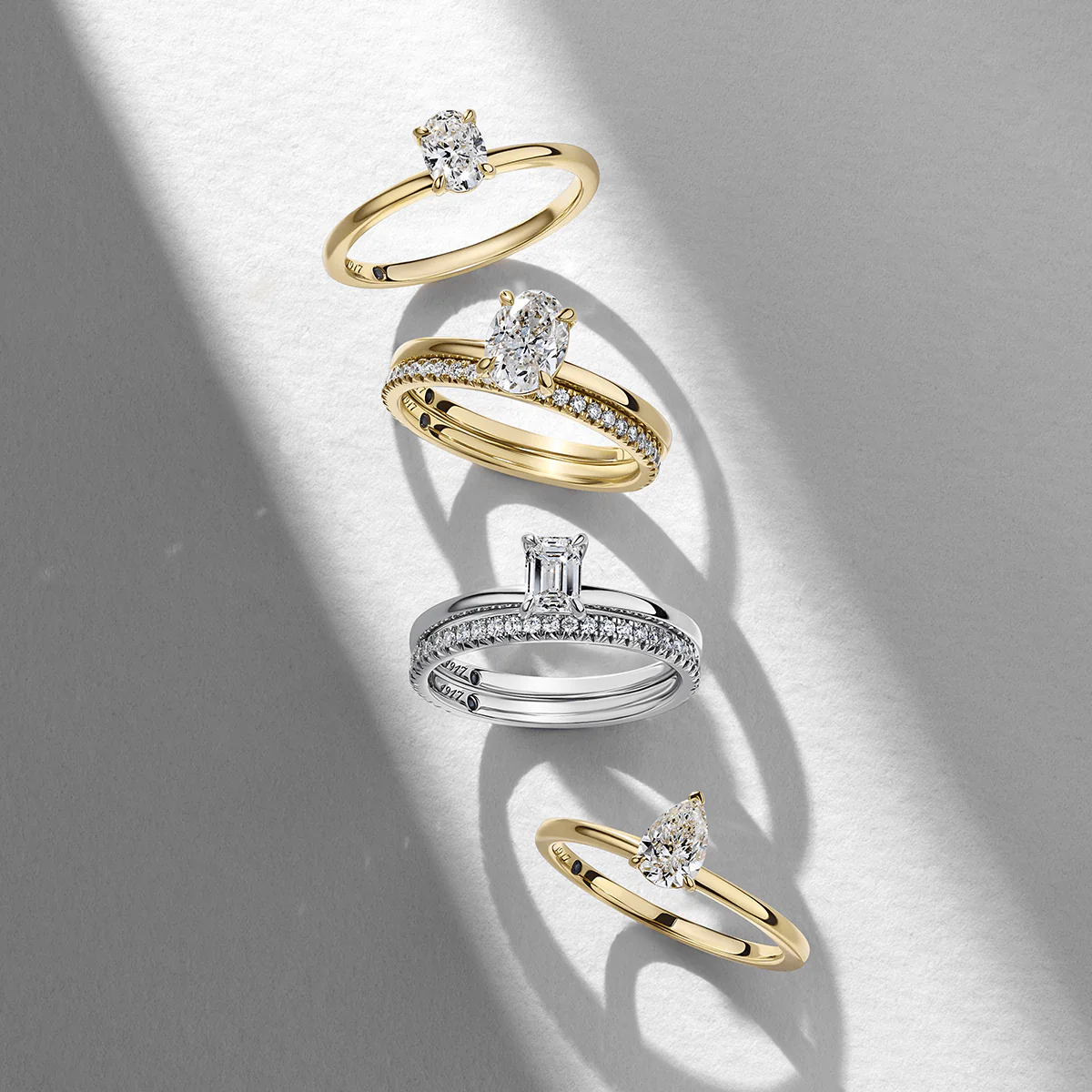 1917™ 0.50ct Diamond Oval Solitaire Engagement Ring in 18ct Yellow Gold - Image 3