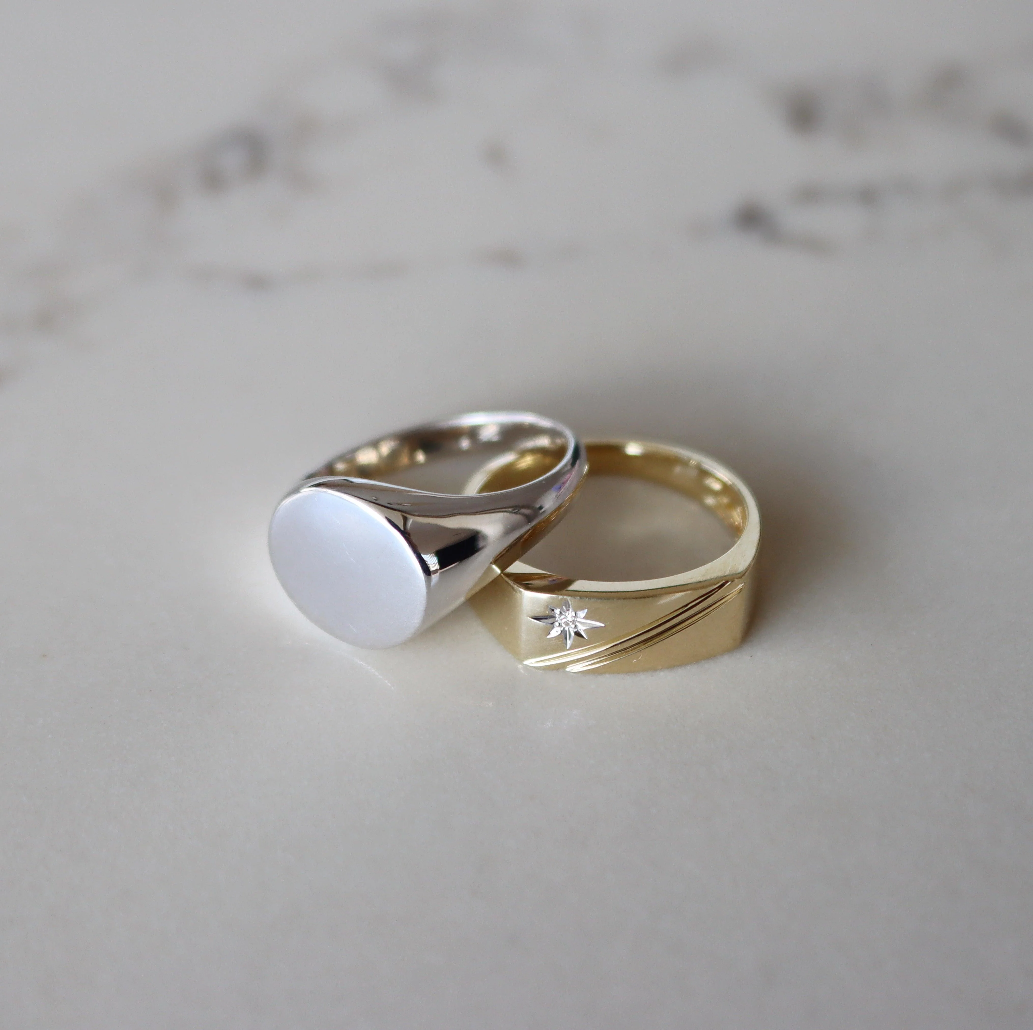 0.01ct TW Diamond Wedding Band in 9ct Yellow Gold - Image 3