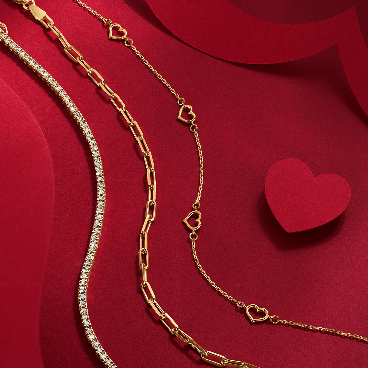 Heart Bracelet in 9ct Yellow Gold - Image 3