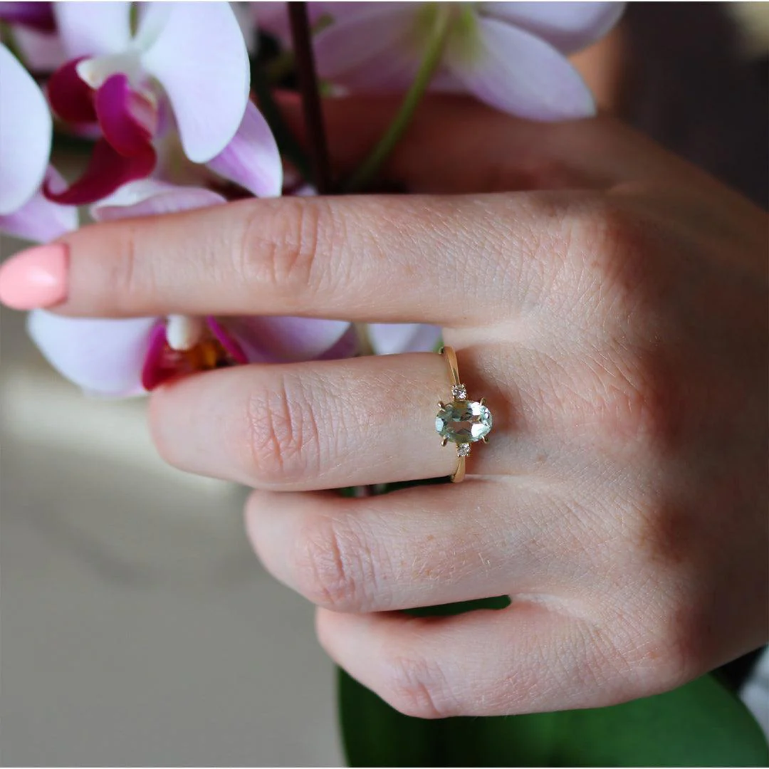 1.25ct TW Green Amethyst Ring in 9ct Yellow Gold - Image 3
