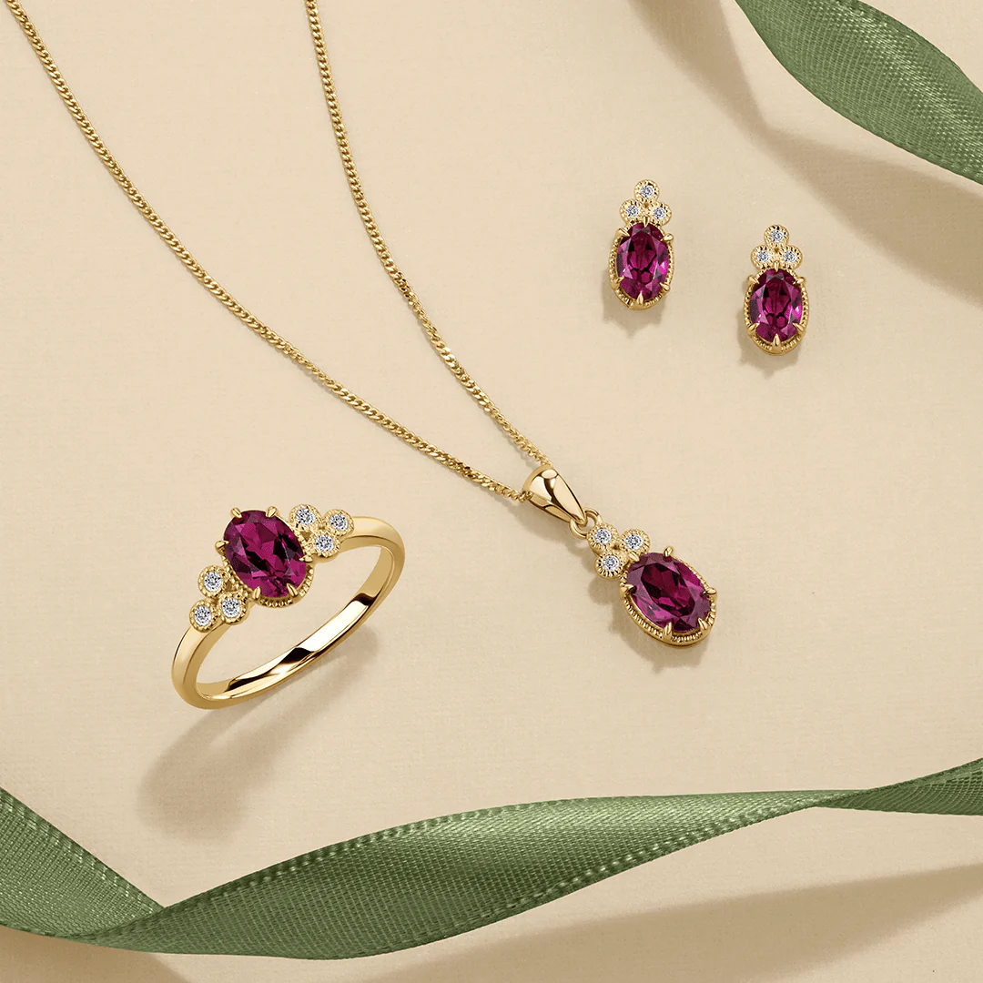 Rhodolite Garnet & 1.10ct TW Diamond Pendant  in 9ct Yellow Gold - Image 2